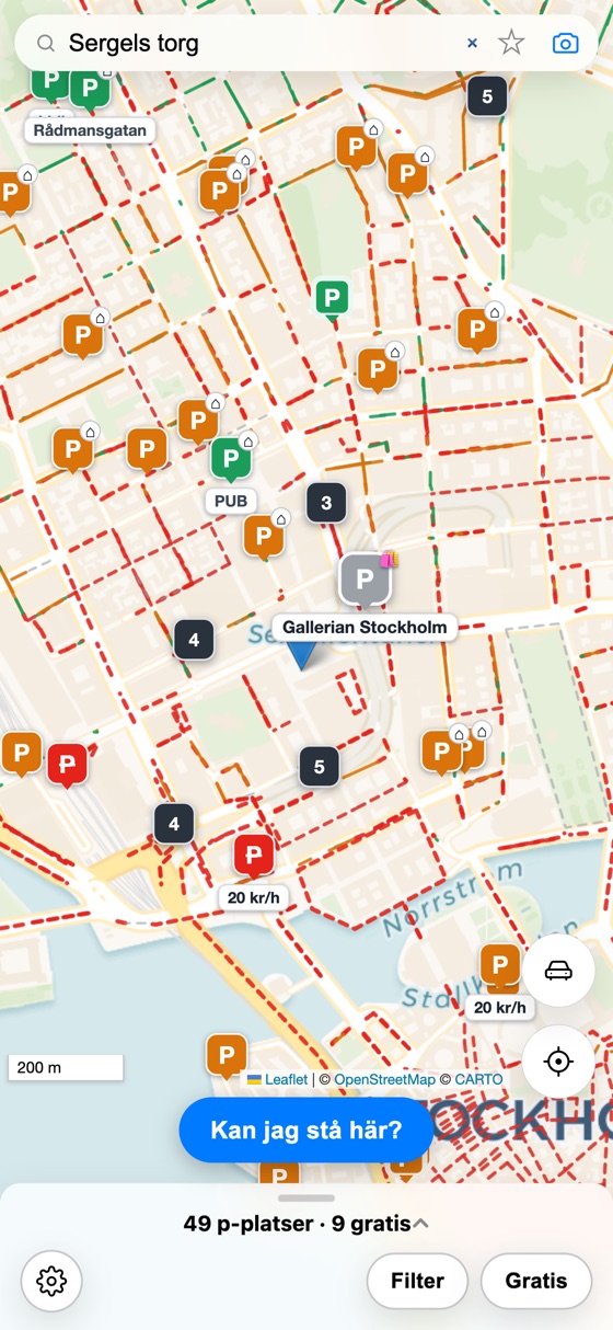 ParkGratis map of central Stockholm: 49 parking places nearby, 9 of them free.
